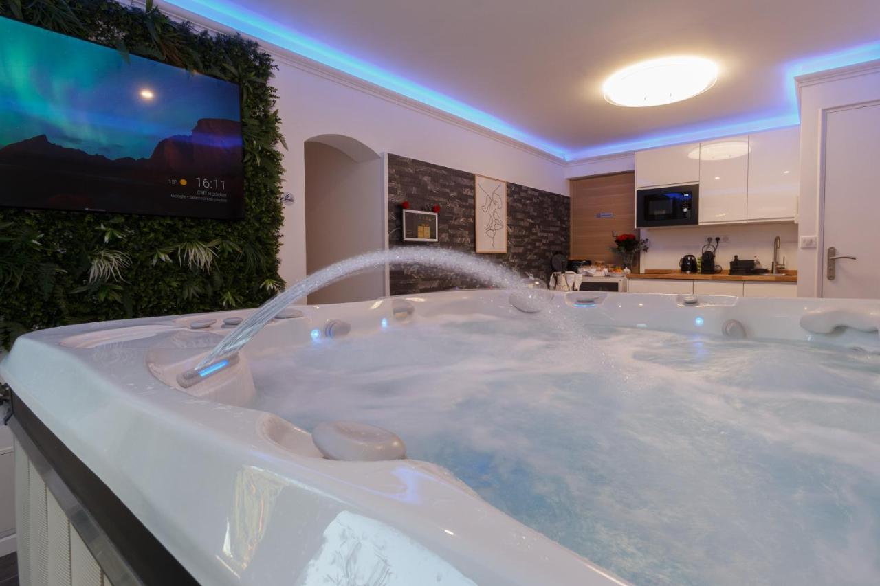Casa Amor & Spa, Appartement Suite Jacuzzi & Piscine Chauffee Montfort-sur-Argens Екстер'єр фото