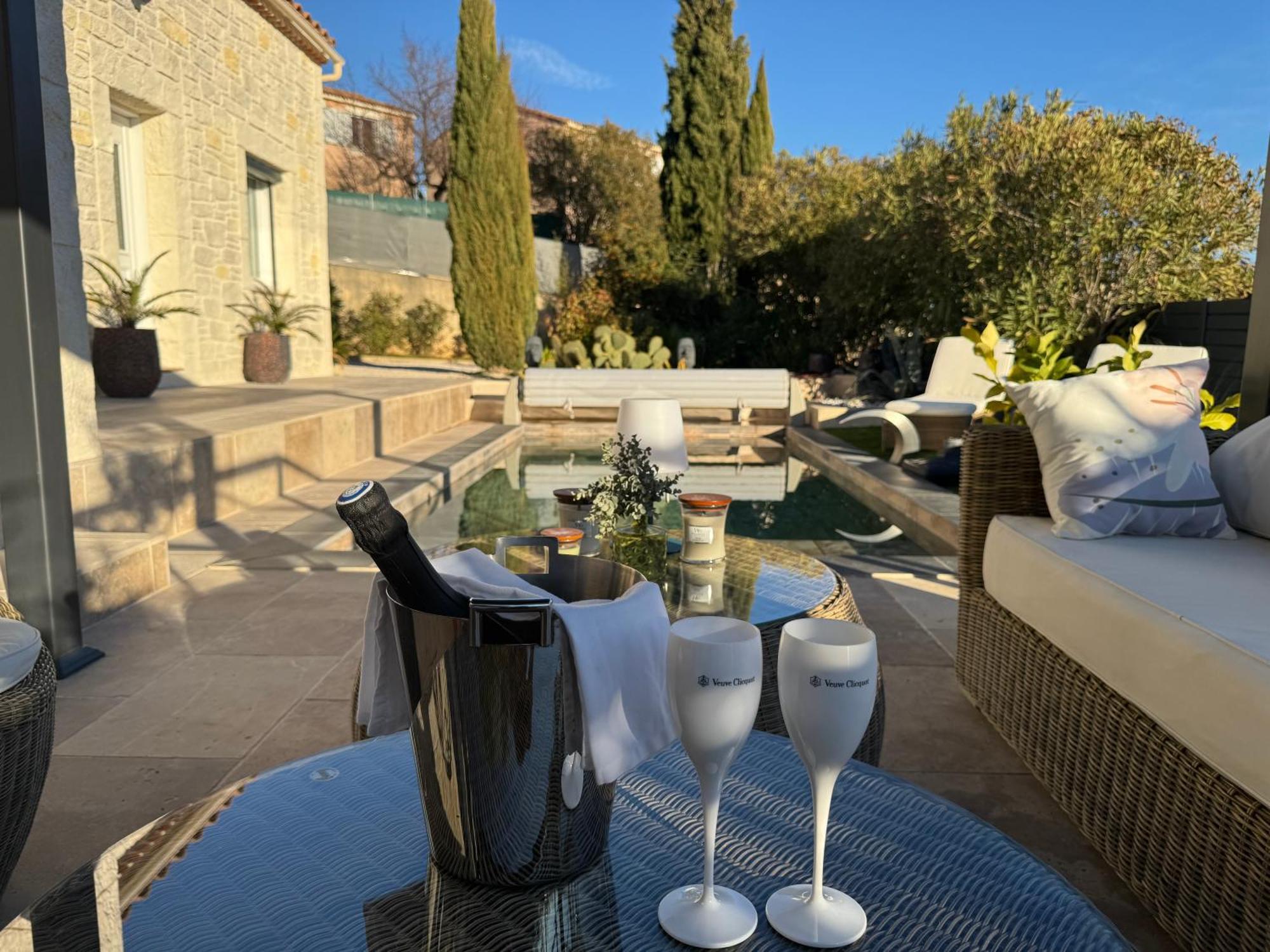Casa Amor & Spa, Appartement Suite Jacuzzi & Piscine Chauffee Montfort-sur-Argens Екстер'єр фото